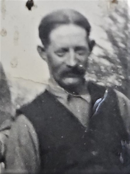 Photos